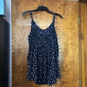 Torrid Floral Cami Navy with White Flowers size 2